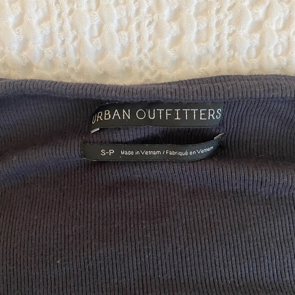 Urban Outfitter’s V-neck Wrap Top - Picture 2 of 2